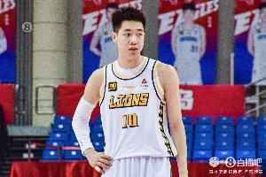 星空体育娱乐-麦穗丰:朱俊龙崴脚可能成转折点 最能抵挡杰曼的那个人不在场了