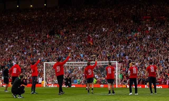 星空体育在线-克洛普带头欢迎斯洛特,萨拉赫感谢教练升级之恩