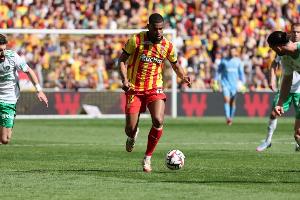 队报:迪乌夫2500万欧不含奖金加盟国米,周五体检