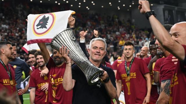 1705405222854091236.jpg mourinho 2.jpg