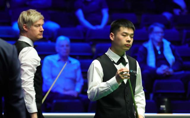 中国小将发挥神勇连演逆转好戏 火箭迎夺冠良机