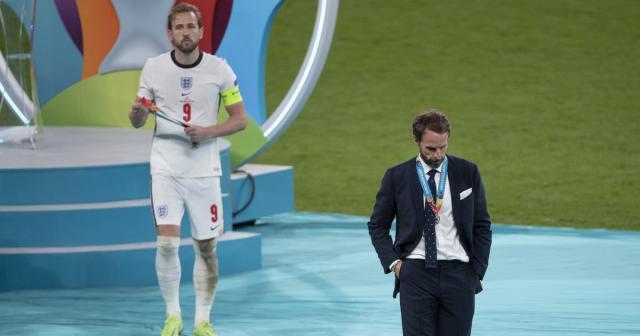 harry-kane-od-razu-zdjal-z-szyi-medal-gareth-southgate-nie (1).jpg
